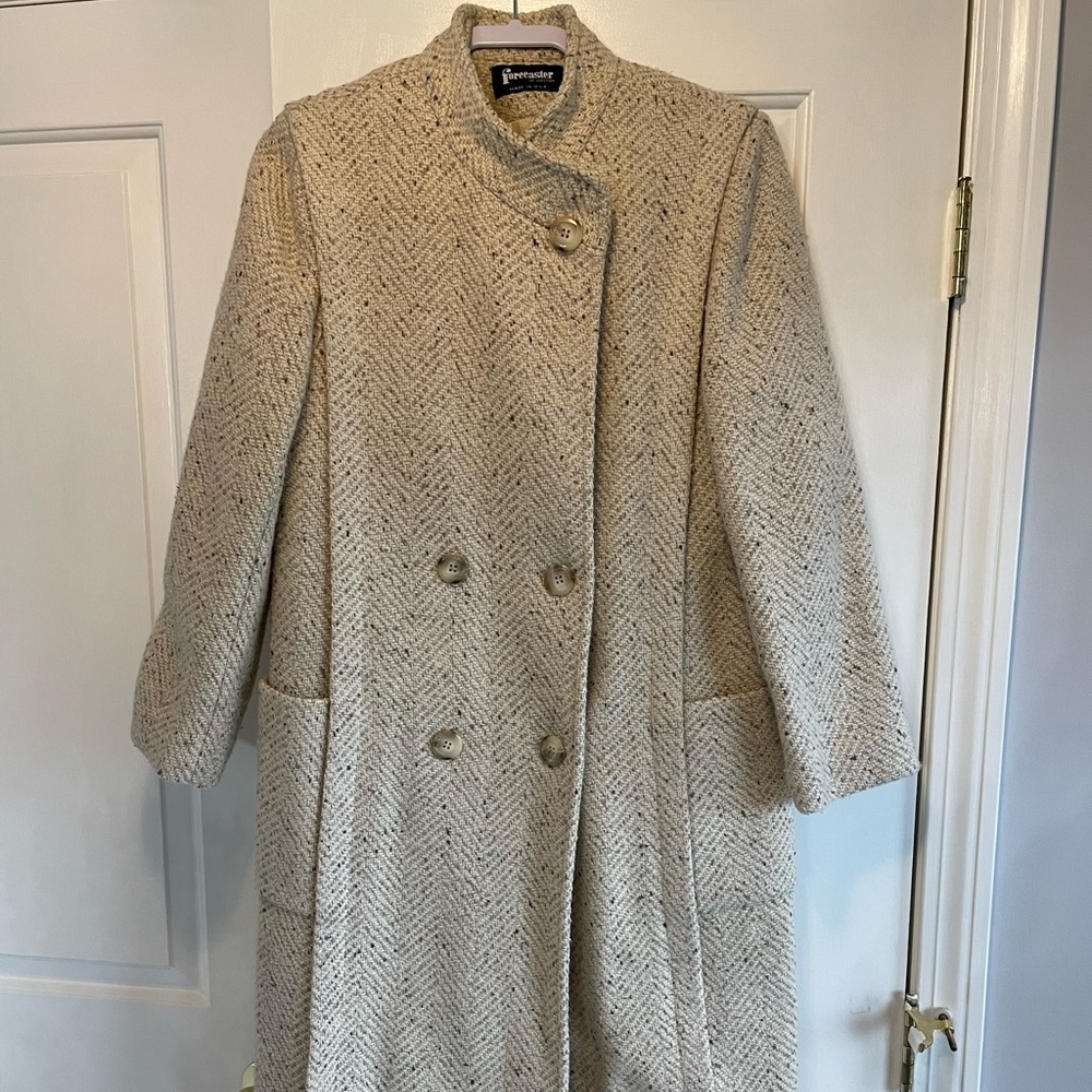 Forecaster of Boston linen coat